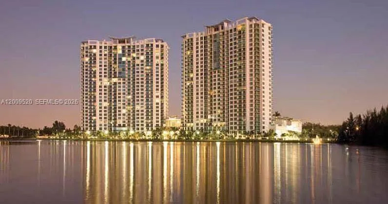 2641 Flamingo Rd #1202N Sunrise, FL 33323