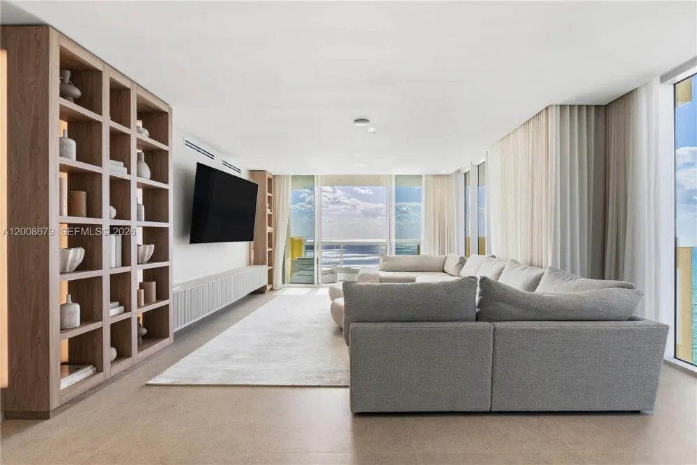 17875 Collins Ave #3906 Sunny Isles Beach, FL 33160