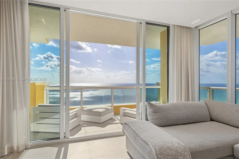 17875 Collins Ave #3906 Sunny Isles Beach, FL 33160