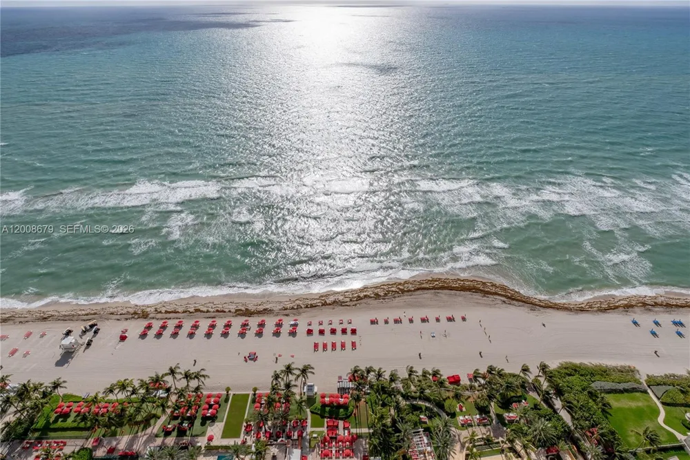 17875 Collins Ave #3906 Sunny Isles Beach, FL 33160