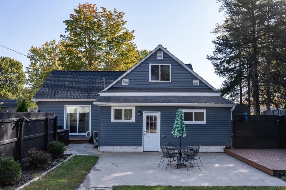 308 S 3rd Street Shepherd Village, MI 48883