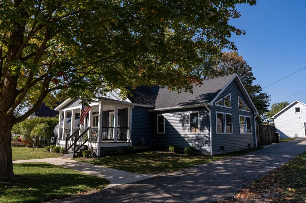 308 S 3rd Street Shepherd Village, MI 48883