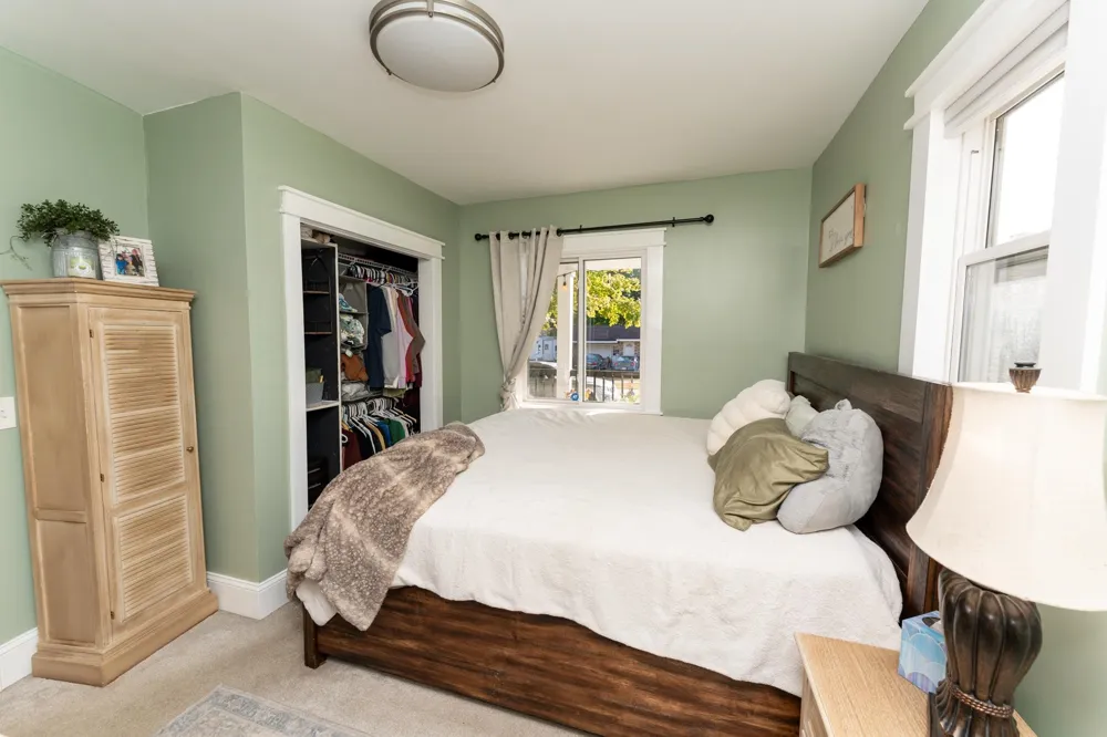 308 S 3rd Street Shepherd Village, MI 48883