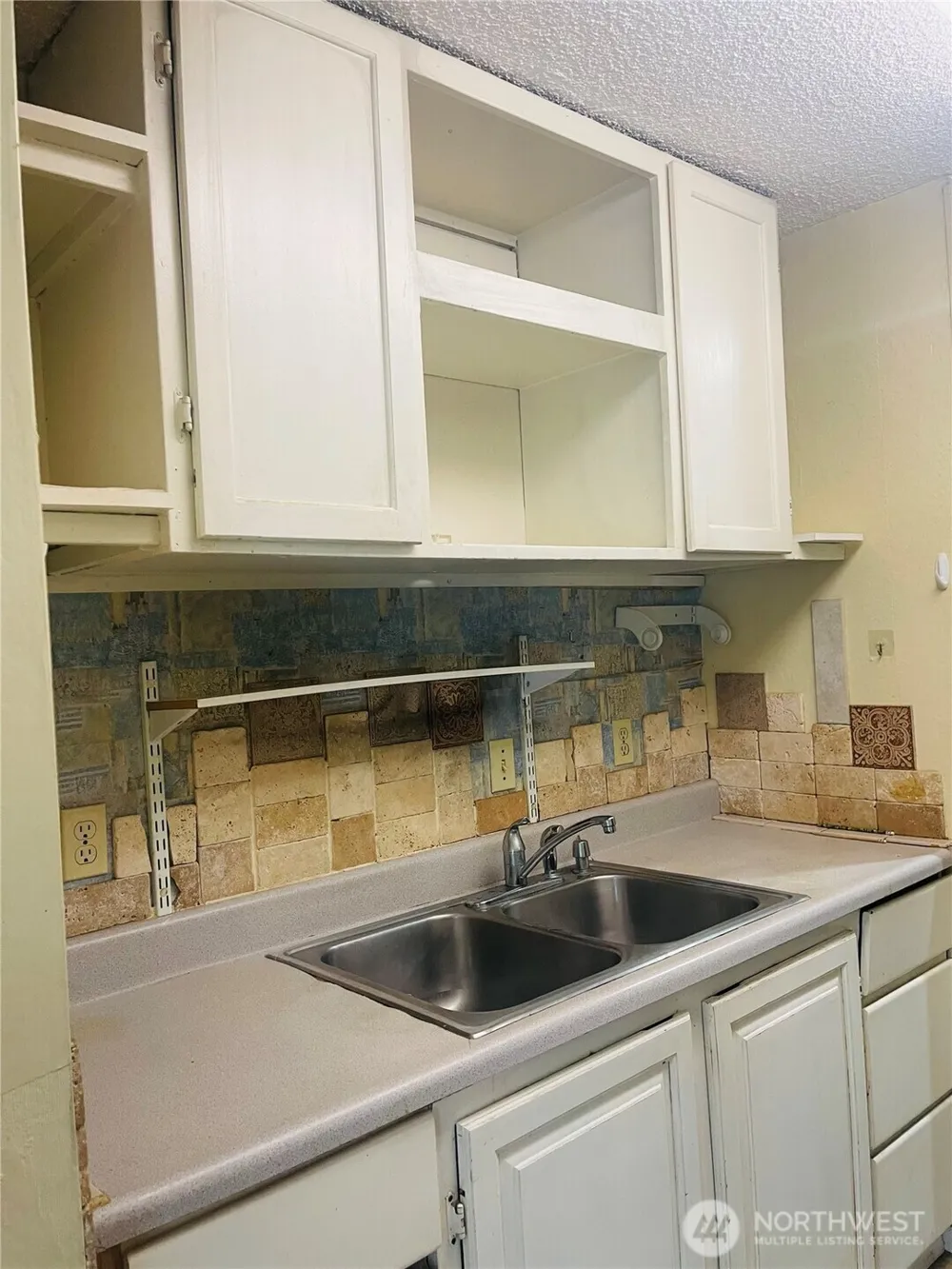 15154 65th Avenue S #911 Tukwila, WA 98188