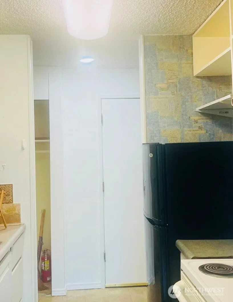 15154 65th Avenue S #911 Tukwila, WA 98188