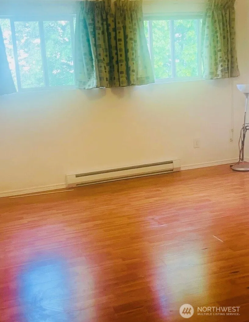 15154 65th Avenue S #911 Tukwila, WA 98188