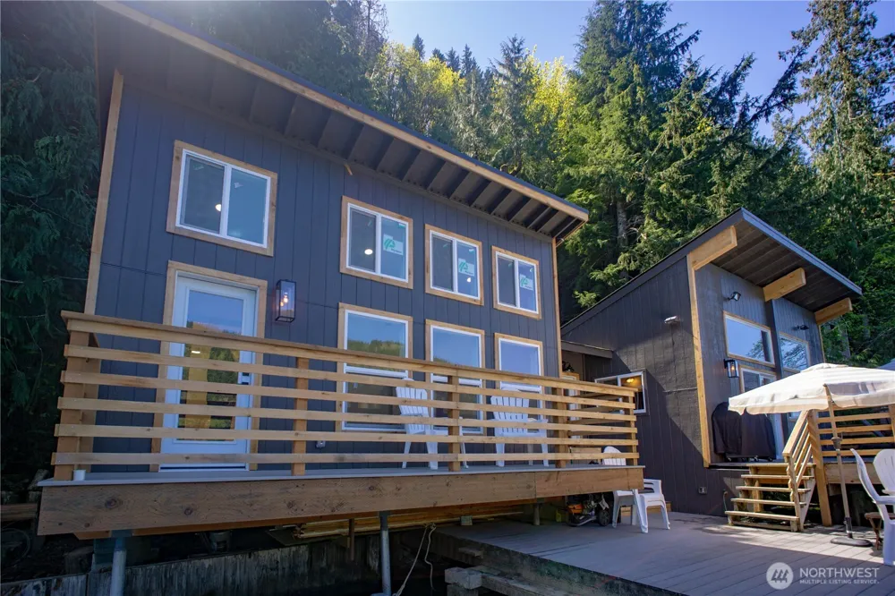 570 S Shore Road Port Angeles, WA 98363