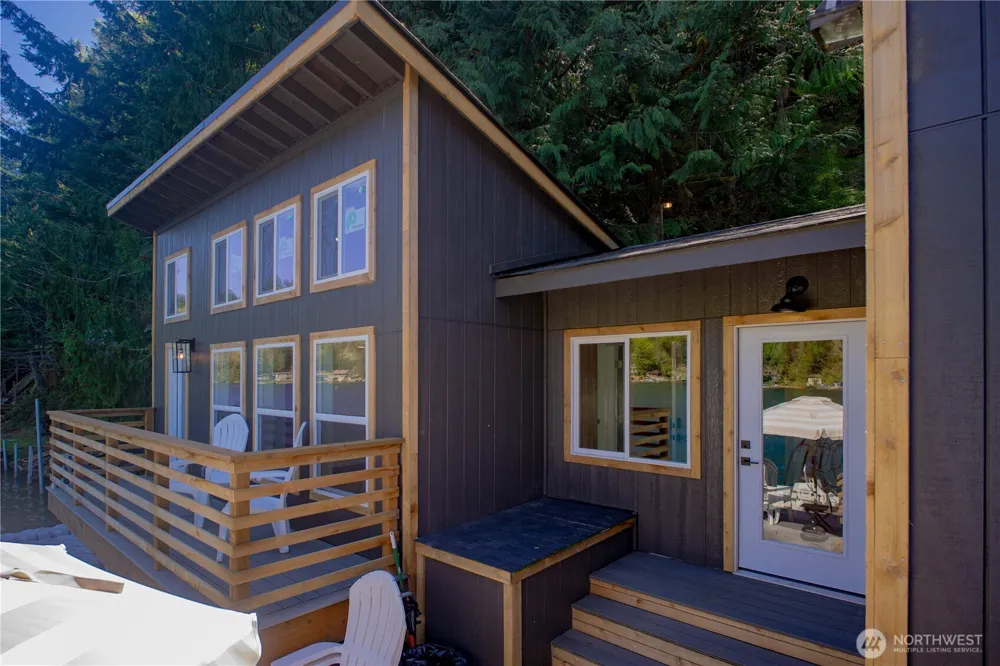 570 S Shore Road Port Angeles, WA 98363