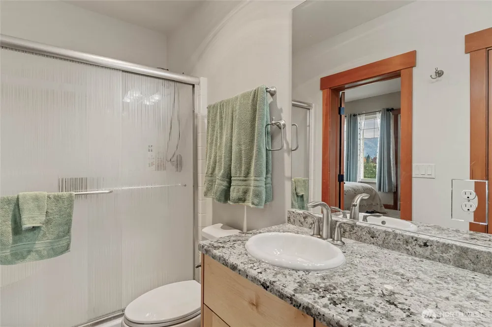 357 Lakayuse Road Manson, WA 98831