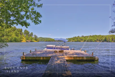 18 Buck Knob Island