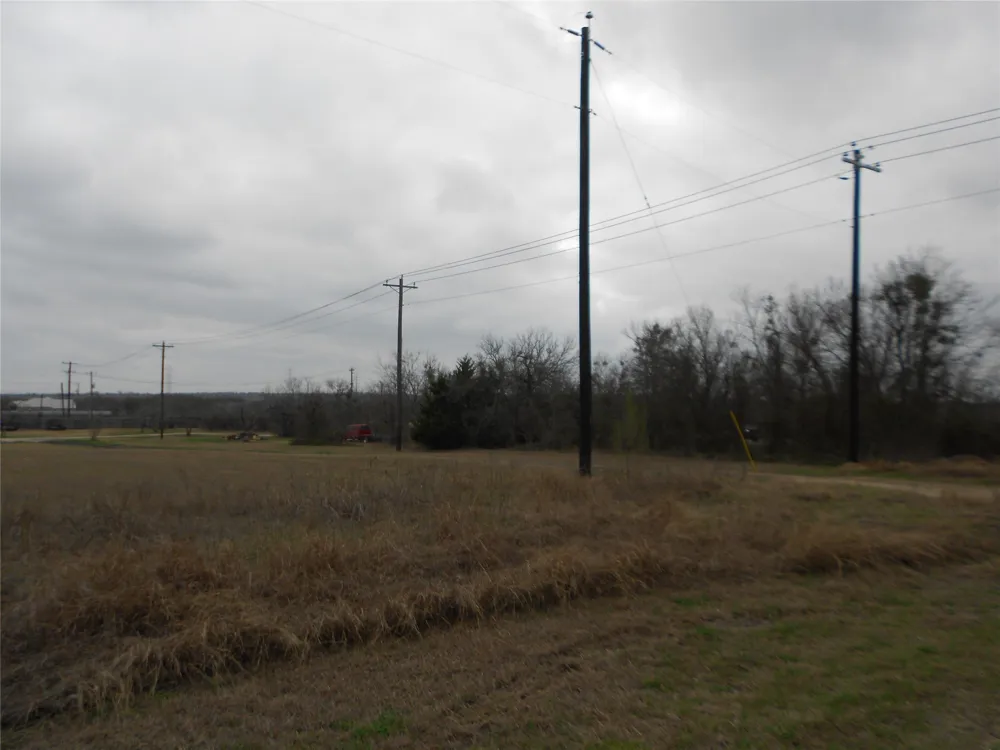 6612 Williamson Road Creedmoor, TX 78610