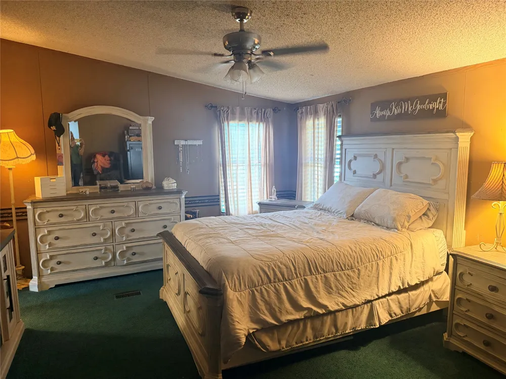 1766 Fm 2104 Paige, TX 78659