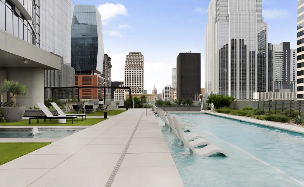 200 Congress Avenue #15E Austin, TX 78701