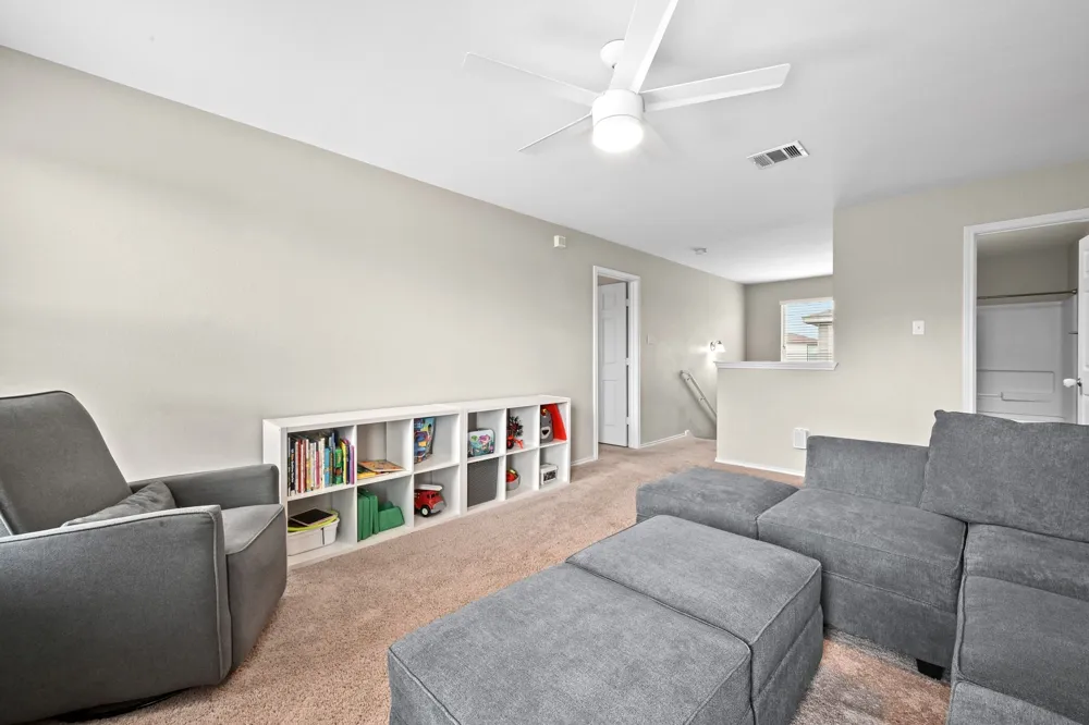 181 Cushman Drive Kyle, TX 78640