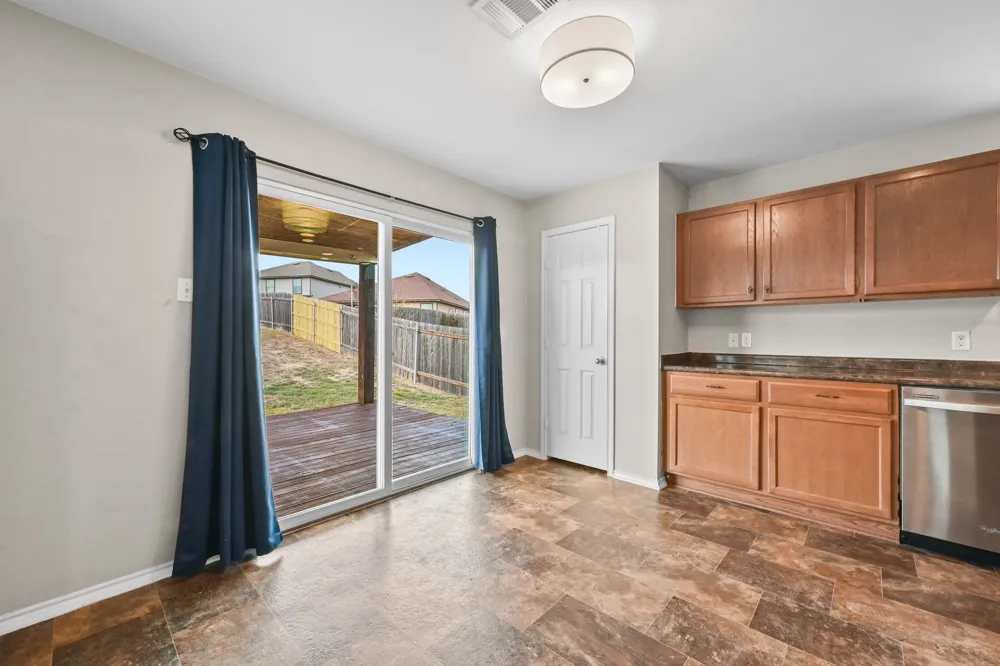 181 Cushman Drive Kyle, TX 78640