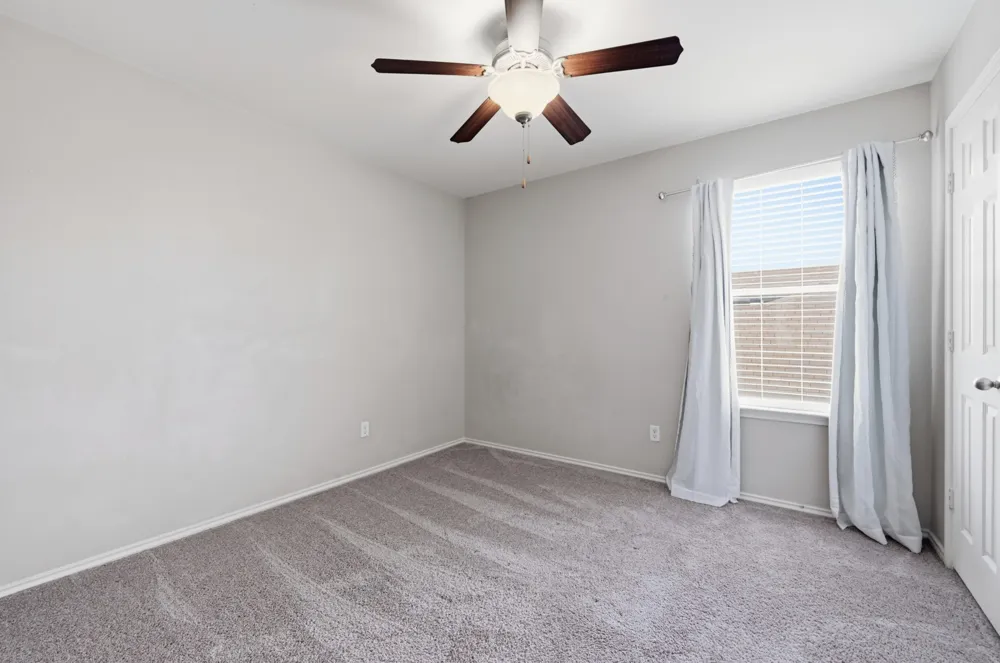 181 Cushman Drive Kyle, TX 78640