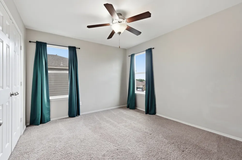 181 Cushman Drive Kyle, TX 78640