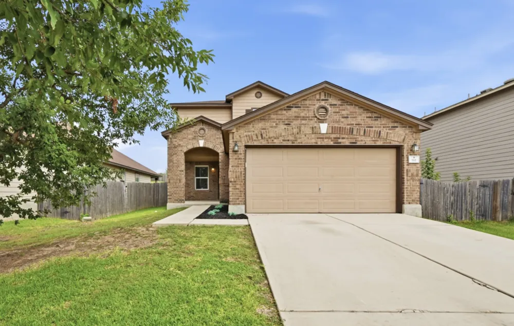 181 Cushman Drive Kyle, TX 78640