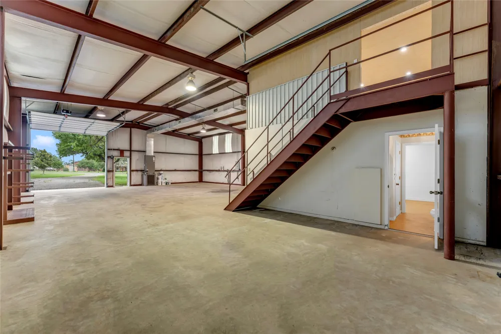 406 Ancient Oaks Drive Marble Falls, TX 78654
