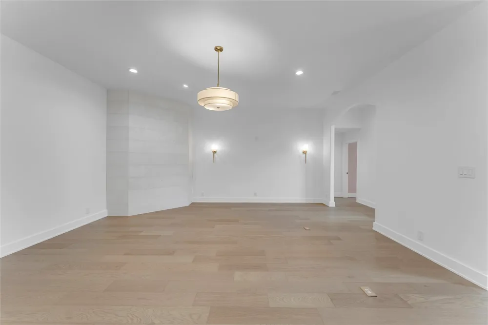 406 Ancient Oaks Drive Marble Falls, TX 78654