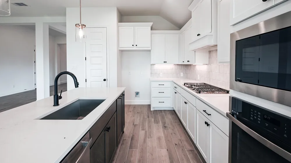 3804 Sonesta Street Lockhart, TX 78644
