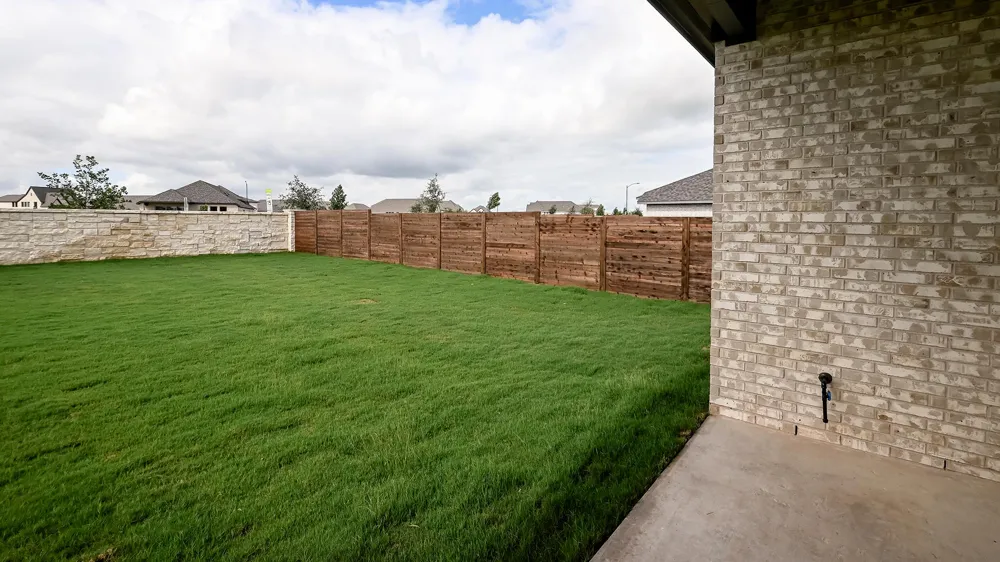 3804 Sonesta Street Lockhart, TX 78644