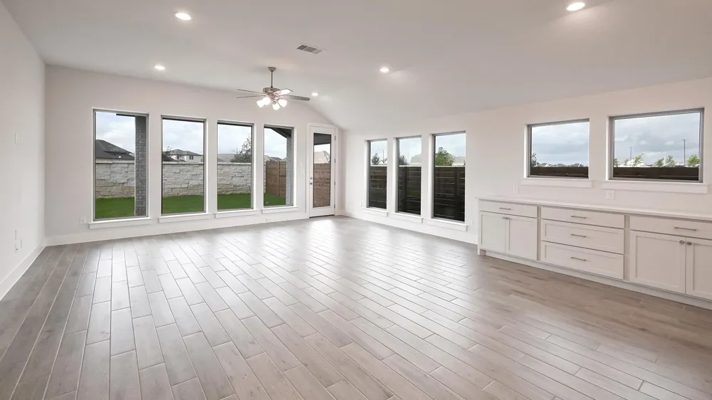 3808 Sonesta Street Lockhart, TX 78644