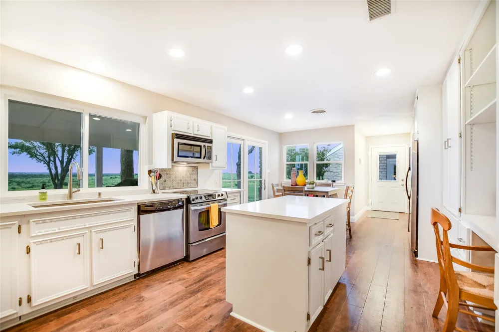 1551 Fm 1466 Coupland, TX 78615