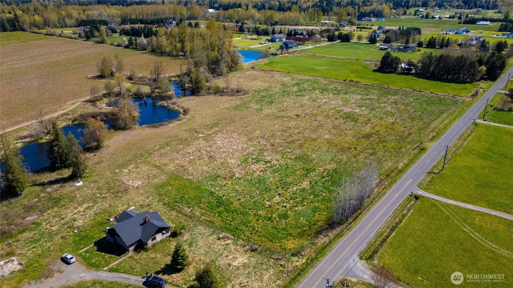 5528 Sand Rd Bellingham, WA 98226