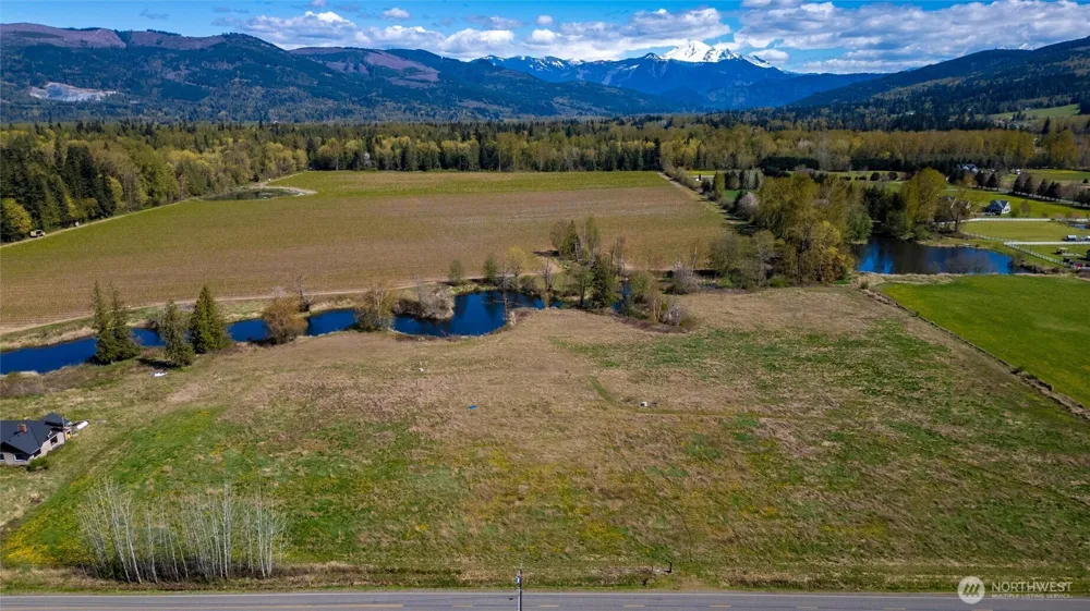 5528 Sand Rd Bellingham, WA 98226