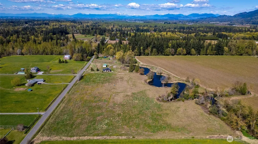 5528 Sand Rd Bellingham, WA 98226