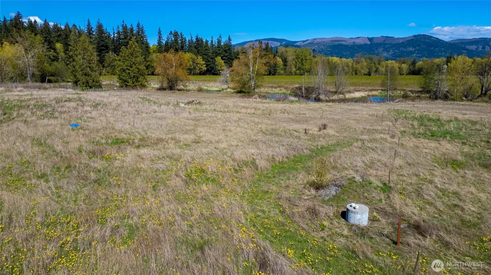 5528 Sand Rd Bellingham, WA 98226