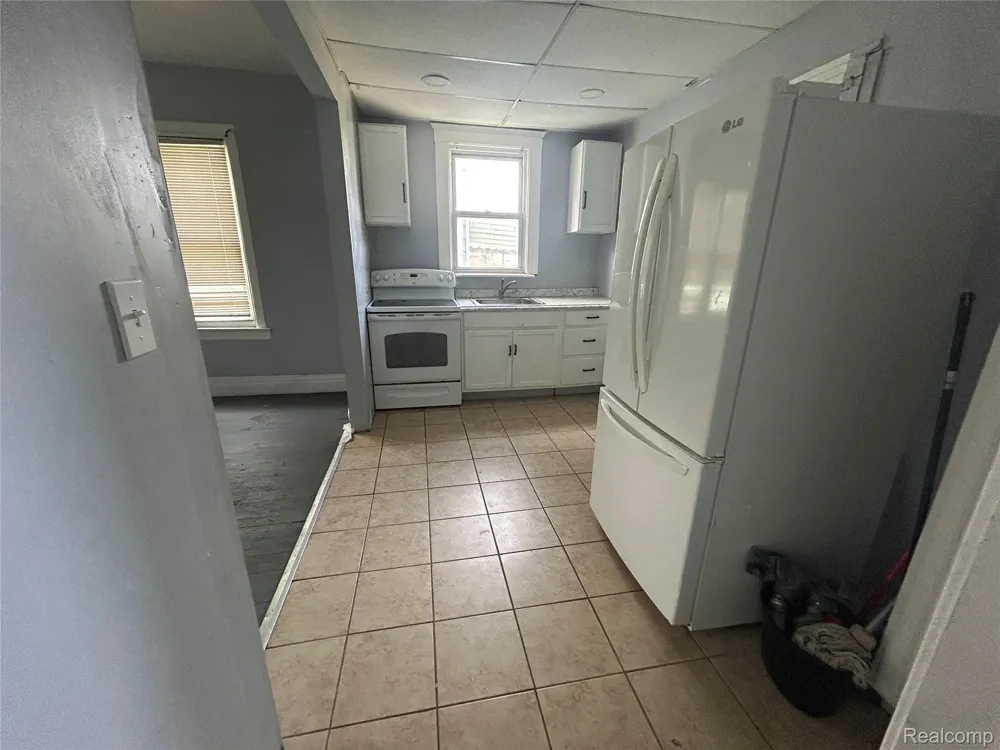 25 Orchard Street River Rouge City, MI 48218