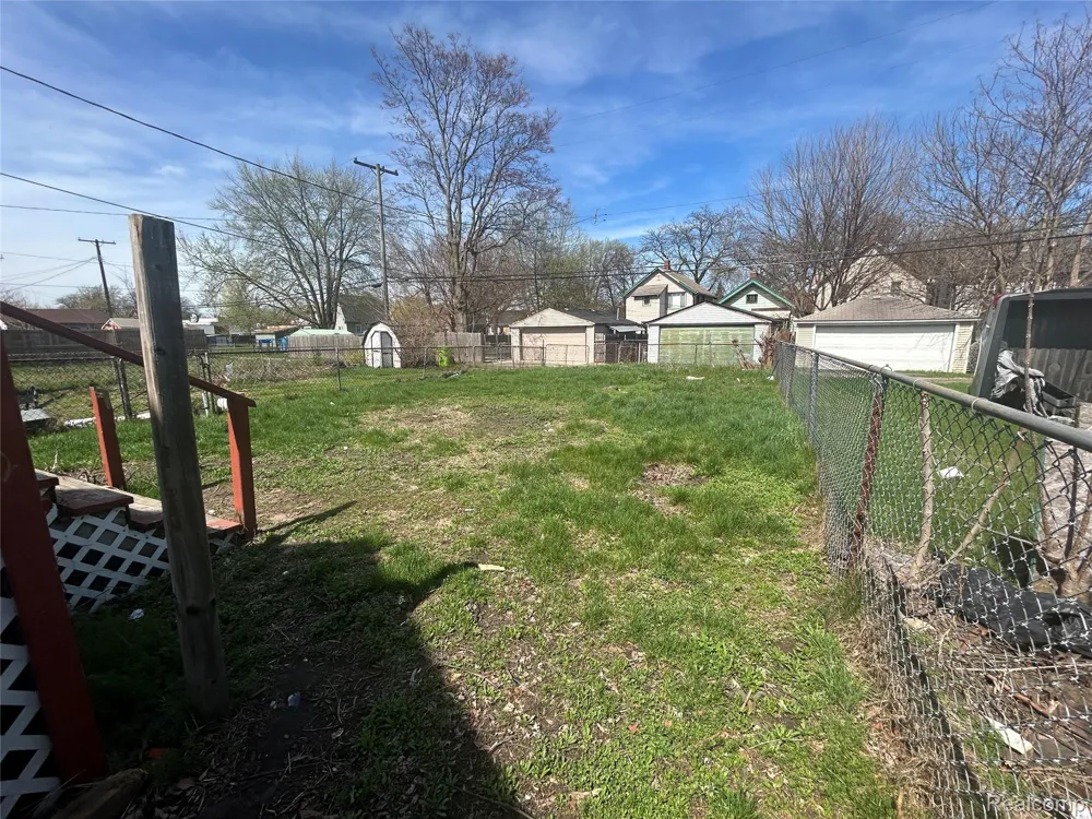 25 Orchard Street River Rouge City, MI 48218