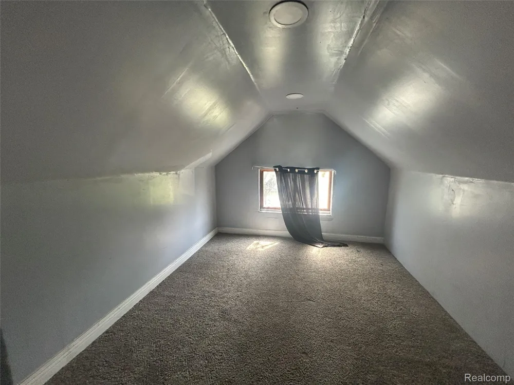 25 Orchard Street River Rouge City, MI 48218