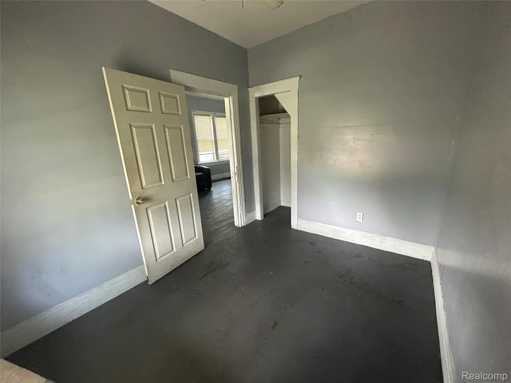 25 Orchard Street River Rouge City, MI 48218