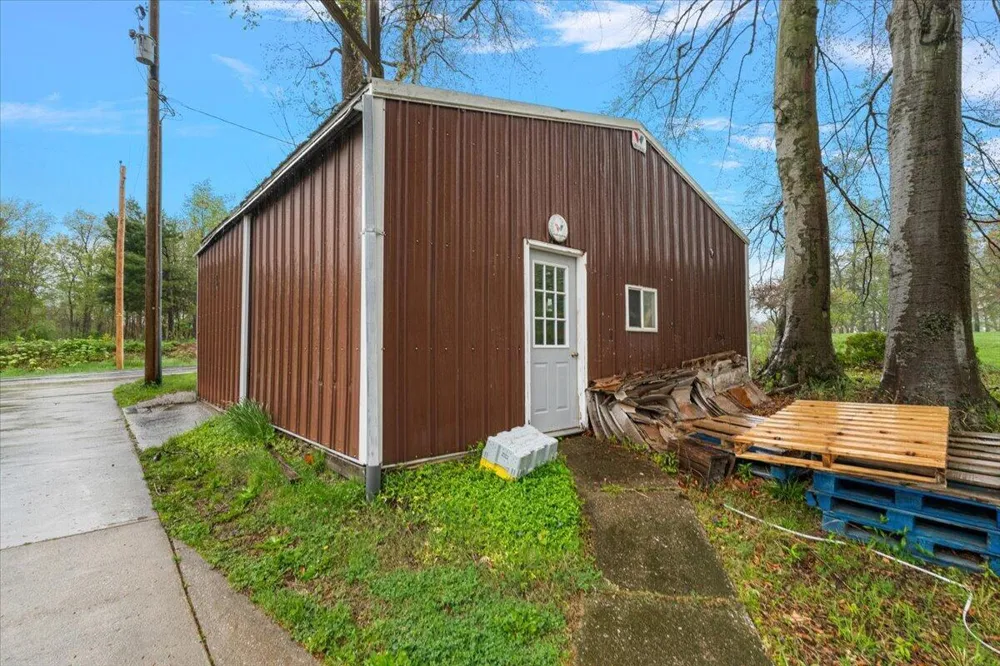 8467 Pucker Street Berrien Township, MI 49102