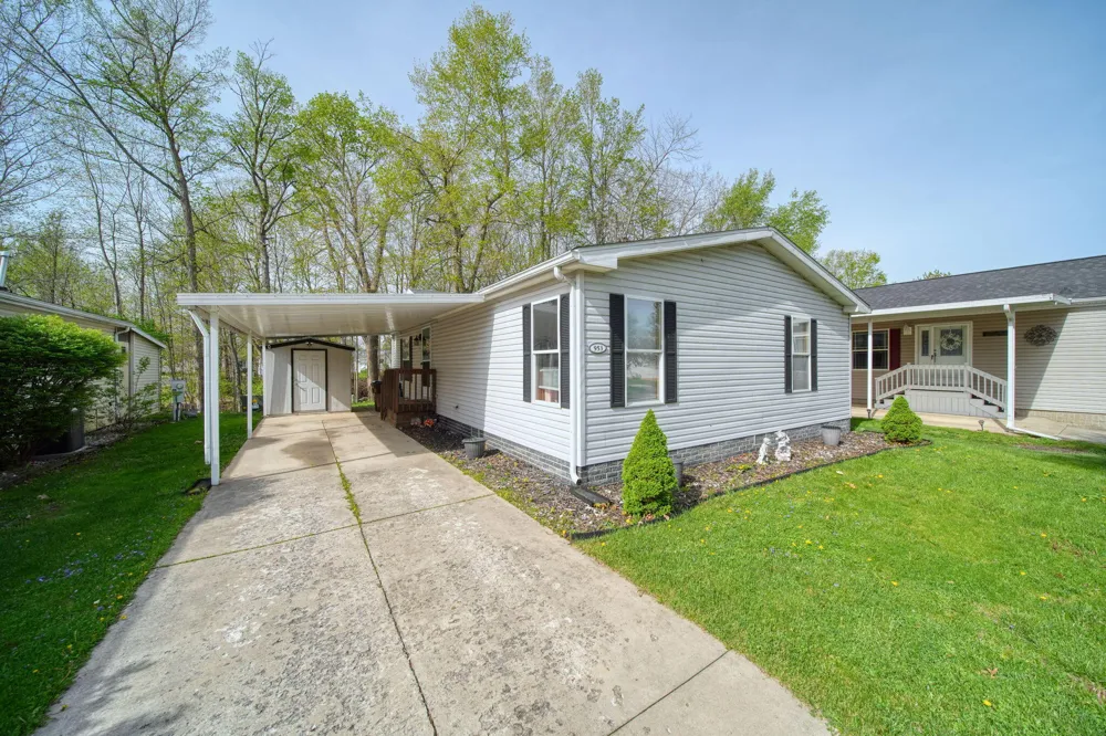 953 Savannah River Drive Adrian City, MI 49221