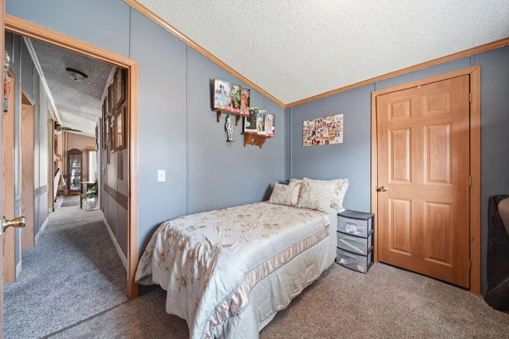 953 Savannah River Drive Adrian City, MI 49221