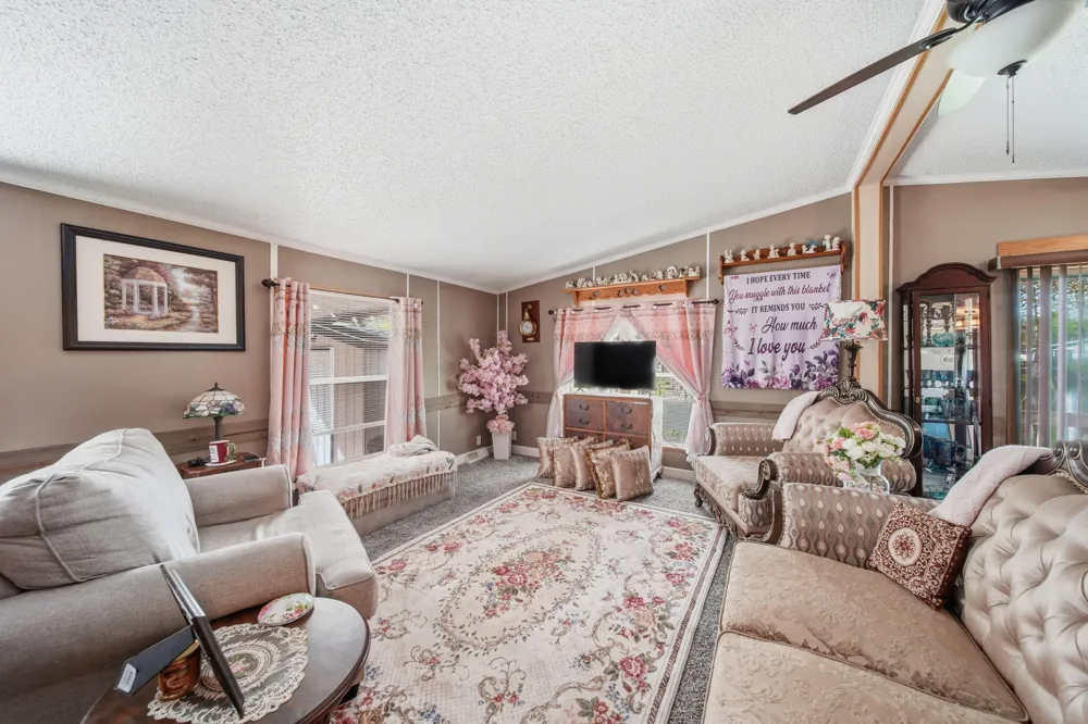 953 Savannah River Drive Adrian City, MI 49221