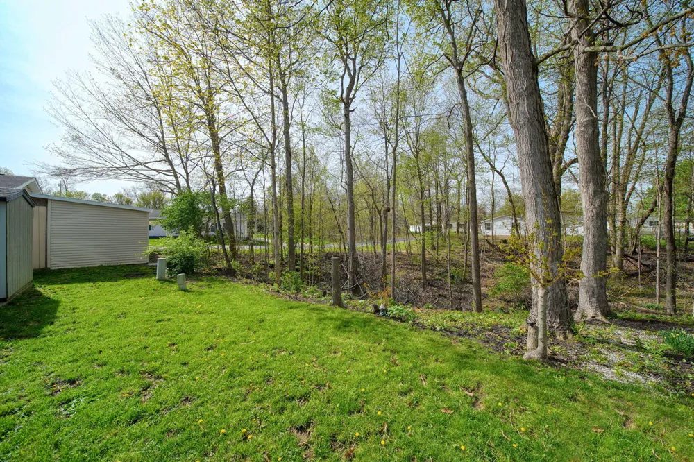 953 Savannah River Drive Adrian City, MI 49221