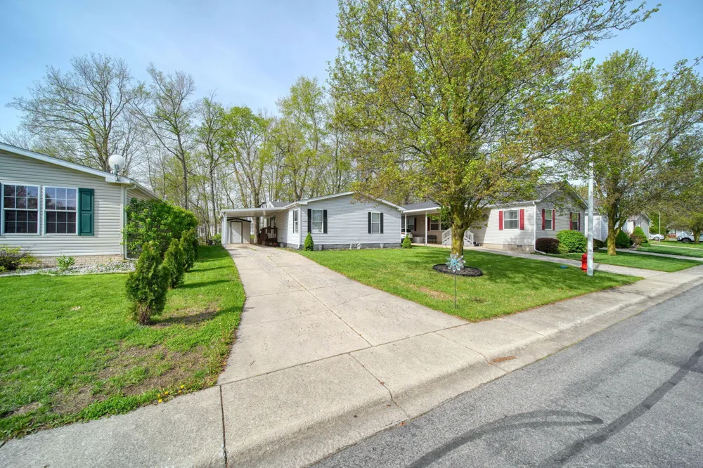 953 Savannah River Drive Adrian City, MI 49221