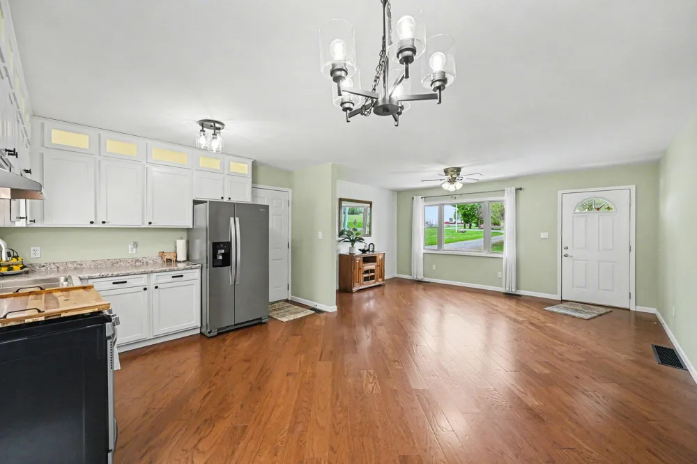 1301 18 1/2 Mile Road Clarendon Township, MI 49092