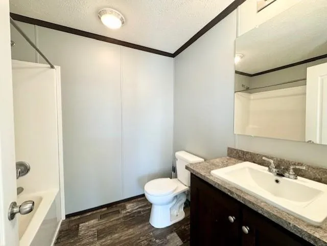 1014 Union Union Charter Township, MI 48858