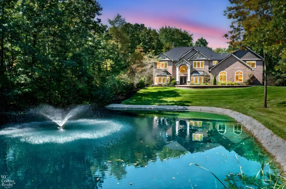 438 State Park Rd Road Groveland Township, MI 48462