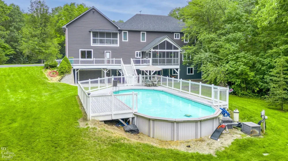 438 State Park Rd Road Groveland Township, MI 48462