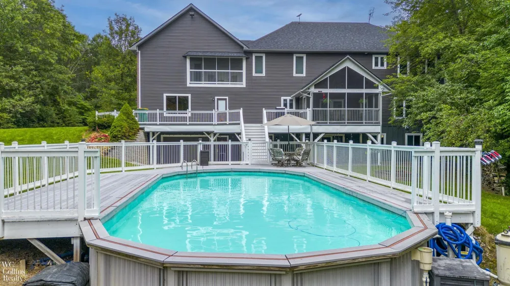 438 State Park Rd Road Groveland Township, MI 48462