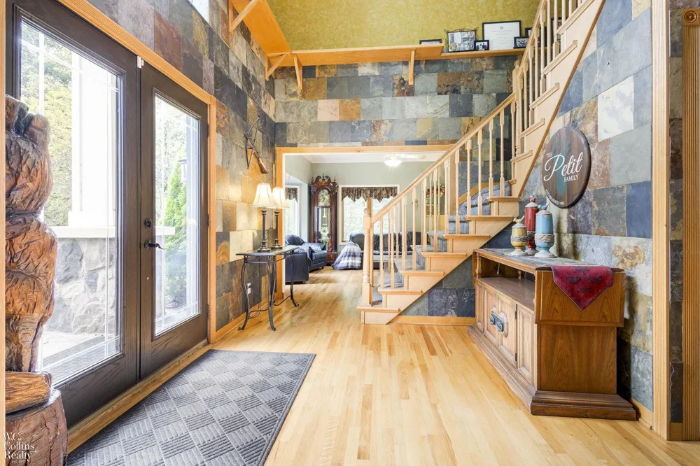 438 State Park Rd Road Groveland Township, MI 48462