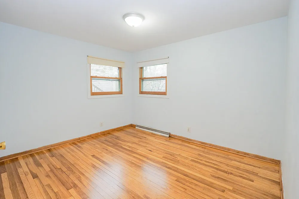 923 Bell Avenue New Buffalo City, MI 49117