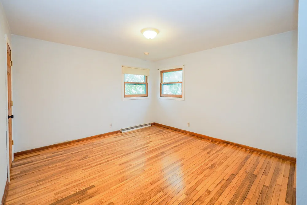 923 Bell Avenue New Buffalo City, MI 49117